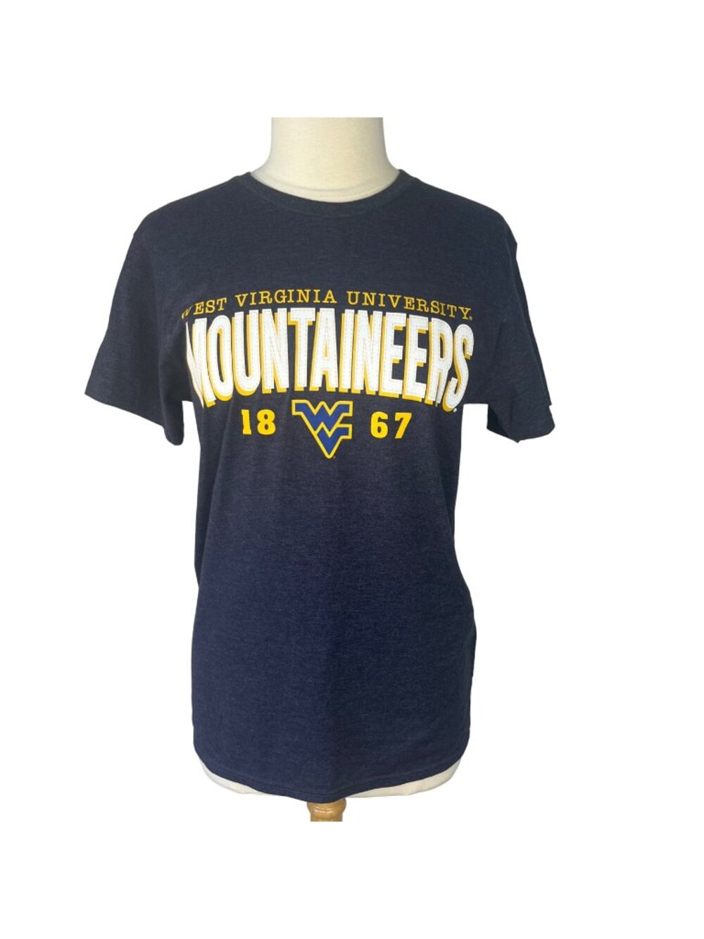 WVU West Virginia Mountaineers Tshirt Womens Medium Blue Fanwear